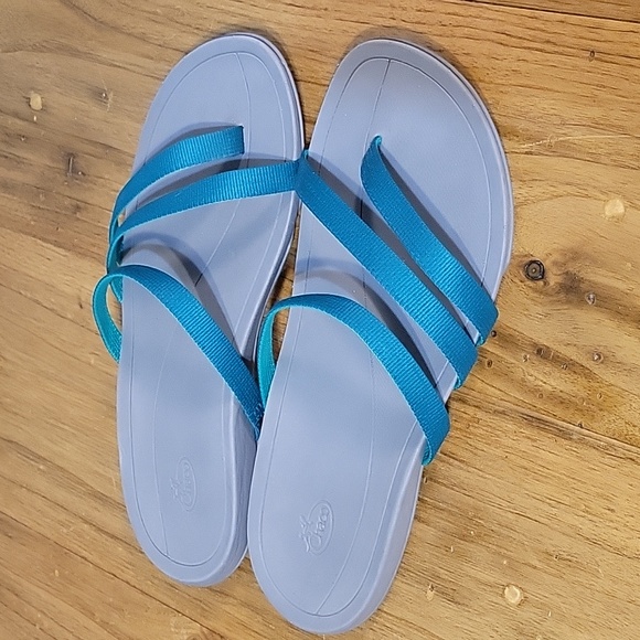 Chaco size 6 retired style teal and gray flip flop sandals - Picture 6 of 7